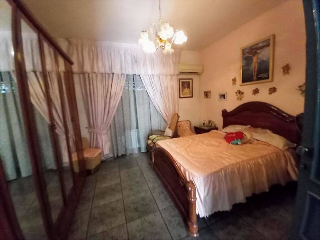 4 soveværelse Byhus til salg i Martos med swimmingpool - € 55.000 (Ref: 9202090)