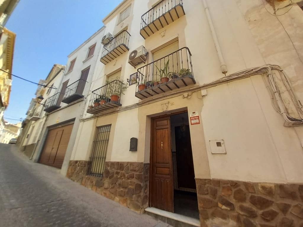 4 soveværelse Byhus til salg i Martos med swimmingpool - € 55.000 (Ref: 9202090)