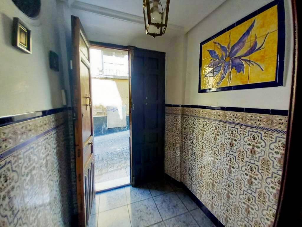 4 soveværelse Byhus til salg i Martos med swimmingpool - € 55.000 (Ref: 9202090)