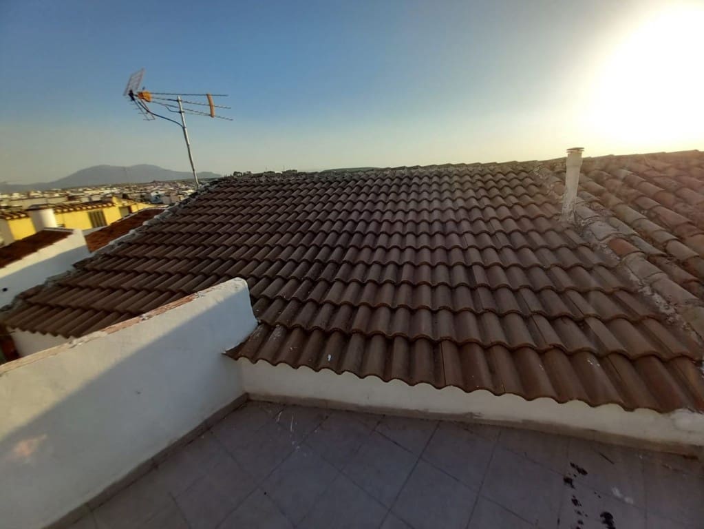 2 quarto Casa em Banda para venda em Martos com piscina - 29 000 € (Ref: 9207135)