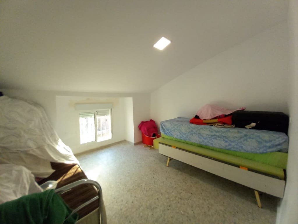 2 quarto Casa em Banda para venda em Martos com piscina - 29 000 € (Ref: 9207135)