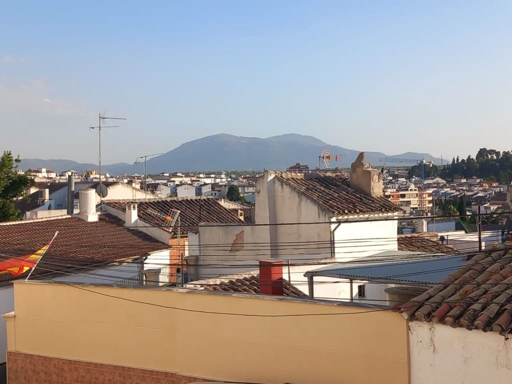 2 quarto Casa em Banda para venda em Martos com piscina - 29 000 € (Ref: 9207135)