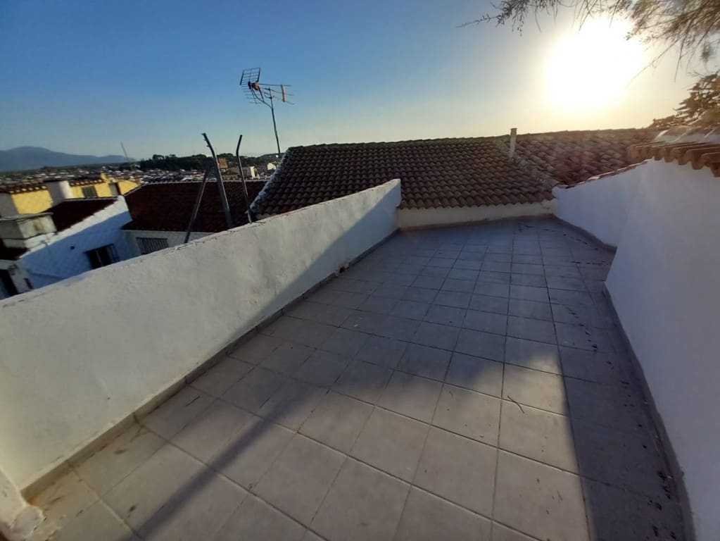 2 quarto Casa em Banda para venda em Martos com piscina - 29 000 € (Ref: 9207135)