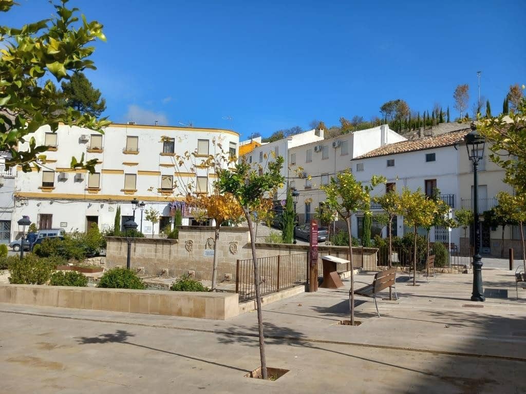 2 quarto Casa em Banda para venda em Martos com piscina - 29 000 € (Ref: 9207135)