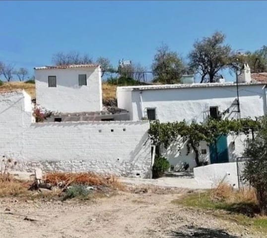 3 soveværelse Finca/Landehus til salg i Monte Lope Alvarez, Martos med garage - € 64.000 (Ref: 9235069)