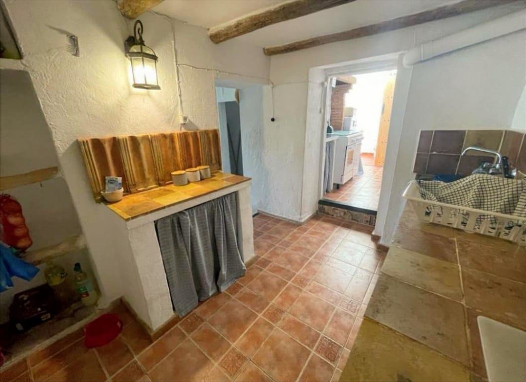 3 soveværelse Finca/Landehus til salg i Monte Lope Alvarez med garage - € 64.000 (Ref: 9235069)