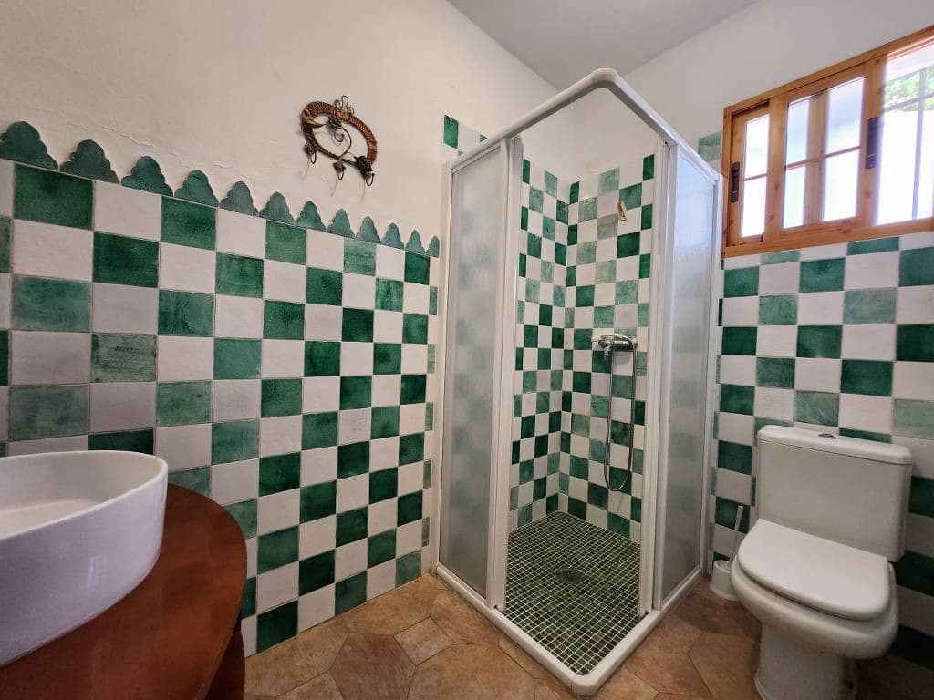 6 soverom Finca/Herregård til salgs i Iznajar med svømmebasseng - € 309 000 (Ref: 9243280)