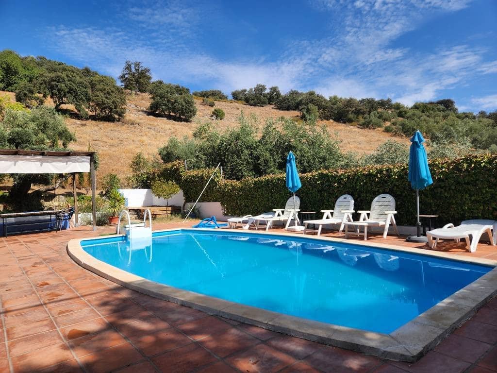 6 soverom Finca/Herregård til salgs i Iznajar med svømmebasseng - € 309 000 (Ref: 9243280)