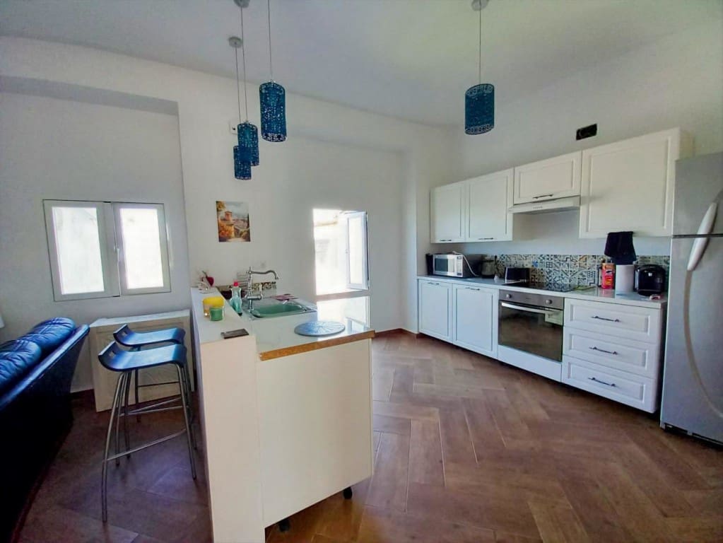 3 soverom Hus til salgs i Castillo de Locubin med svømmebasseng - € 110 000 (Ref: 9257951)