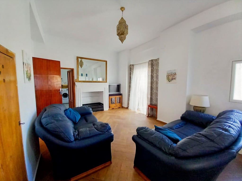 3 soverom Hus til salgs i Castillo de Locubin med svømmebasseng - € 110 000 (Ref: 9257951)