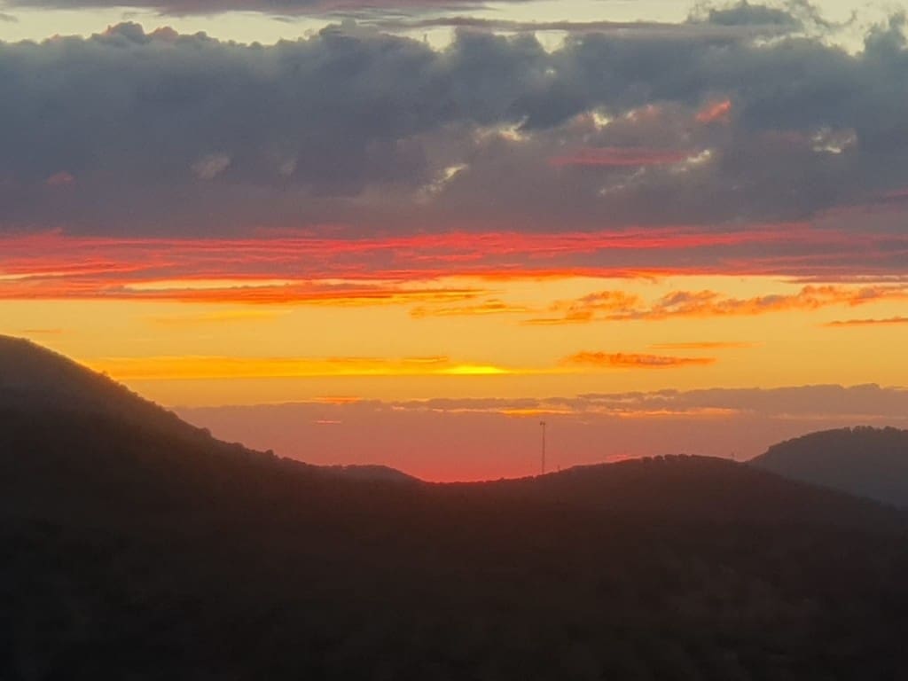 3 soverom Hus til salgs i Castillo de Locubin med svømmebasseng - € 110 000 (Ref: 9257951)