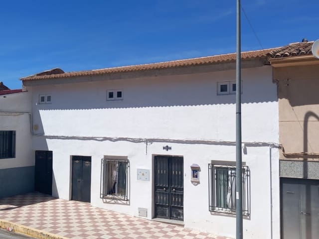 3 soverom Hus til salgs i Castillo de Locubín med svømmebasseng - € 110 000 (Ref: 9257951)