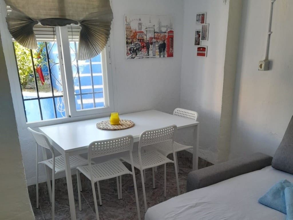 3 soveværelse Byhus til salg i Rute med swimmingpool - € 65.000 (Ref: 9265466)