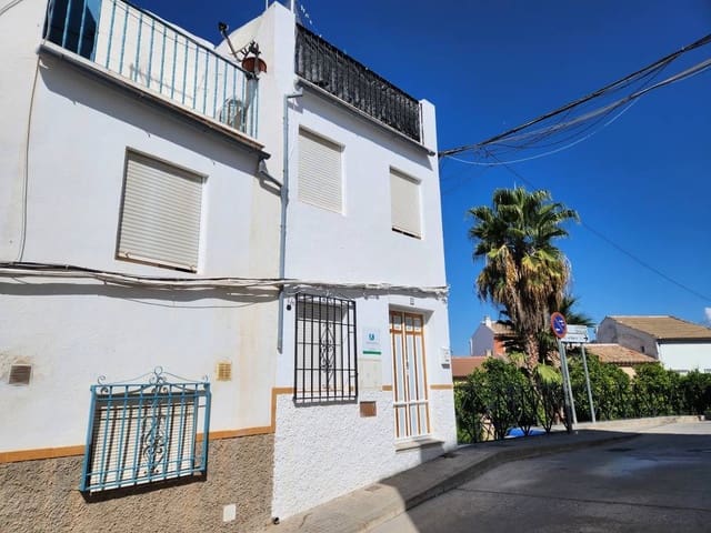 3 soveværelse Byhus til salg i Rute med swimmingpool - € 65.000 (Ref: 9265466)