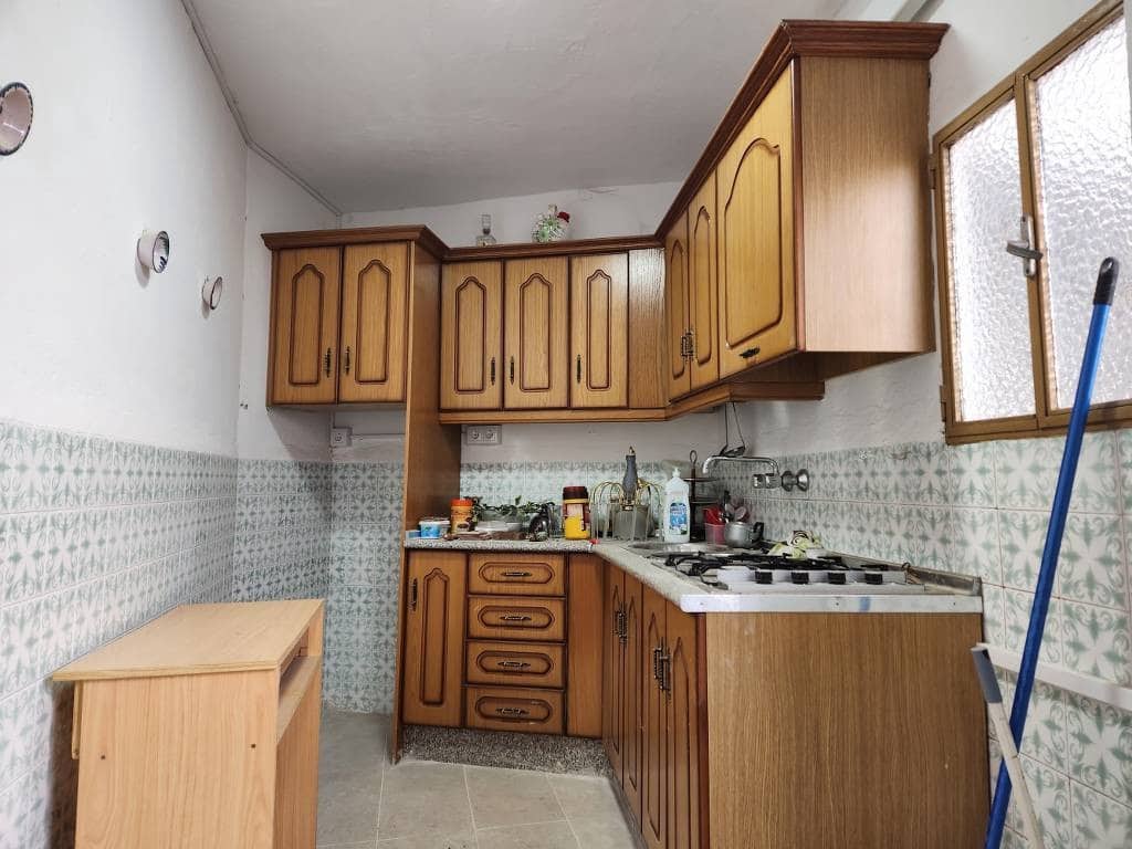 2 soverom Hus til salgs i Priego de Cordoba med svømmebasseng - € 65 000 (Ref: 9317784)