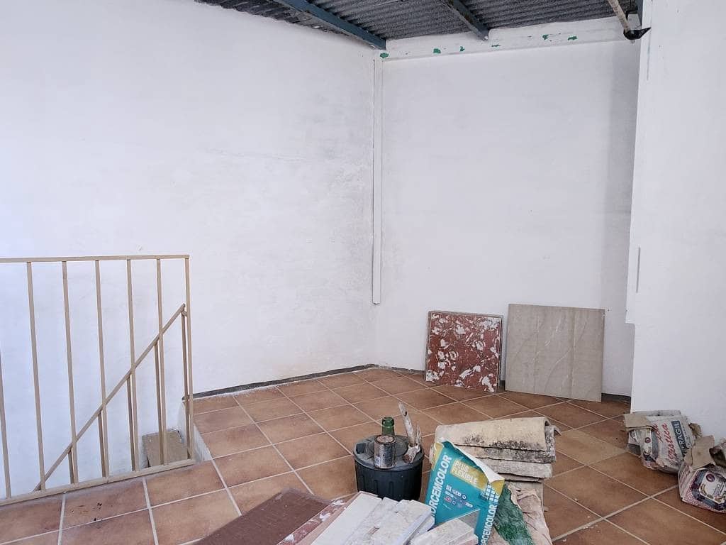 2 soverom Hus til salgs i Priego de Cordoba med svømmebasseng - € 65 000 (Ref: 9317784)