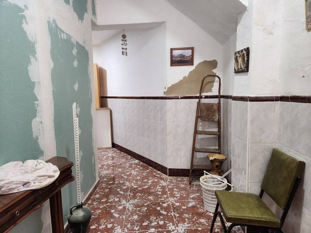 2 soverom Hus til salgs i Priego de Cordoba med svømmebasseng - € 65 000 (Ref: 9317784)