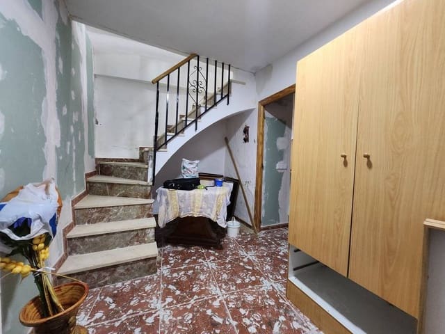 2 soverom Hus til salgs i Priego de Córdoba med svømmebasseng - € 65 000 (Ref: 9317784)