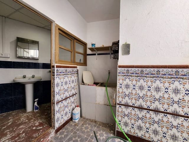 2 soverom Hus til salgs i Priego de Córdoba med svømmebasseng - € 65 000 (Ref: 9317784)