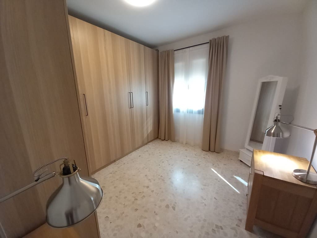 4 soveværelse Byhus til salg i Zuheros med swimmingpool - € 249.000 (Ref: 9322364)