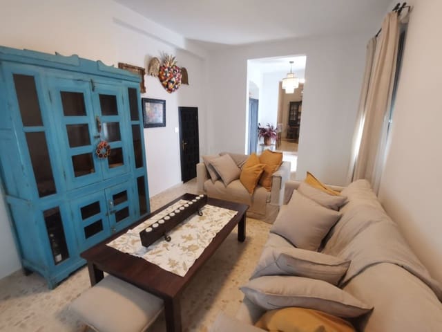 4 sypialnia Dom na sprzedaż w Zuheros z basenem - 249 000 € (Ref: 9322364)