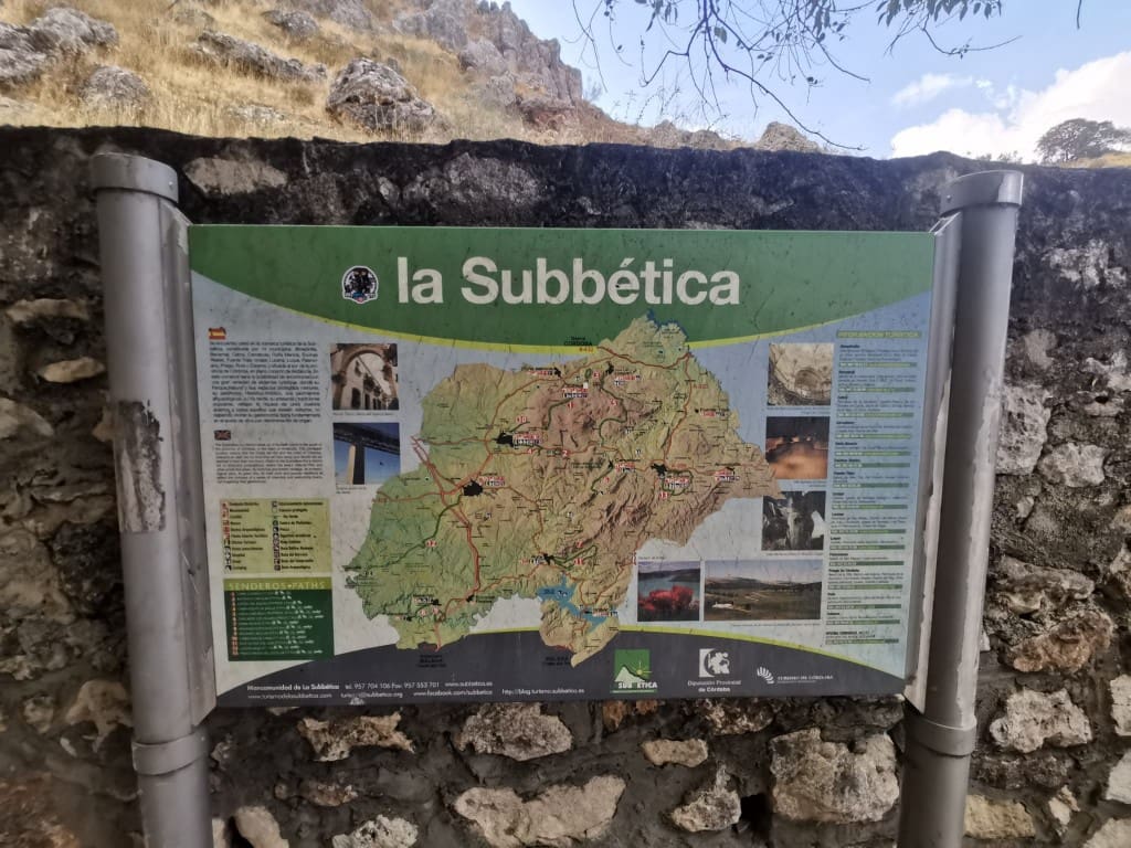 4 soveværelse Byhus til salg i Zuheros med swimmingpool - € 249.000 (Ref: 9322364)