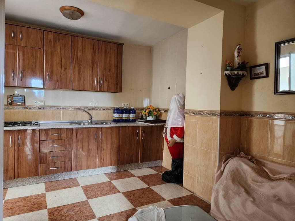 4 soveværelse Byhus til salg i Benameji med swimmingpool - € 36.000 (Ref: 9322633)