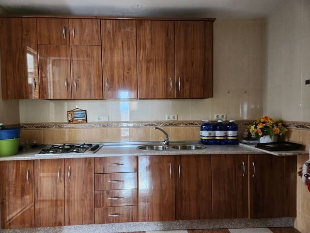 4 quarto Casa em Banda para venda em Benamejí com piscina - 36 000 € (Ref: 9322633)