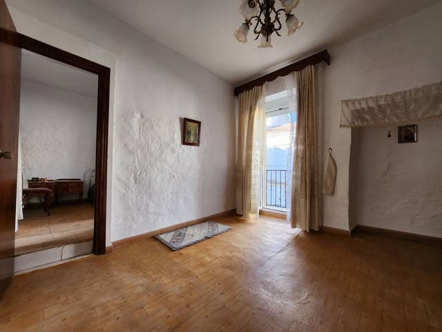 4 quarto Casa em Banda para venda em Benamejí com piscina - 36 000 € (Ref: 9322633)