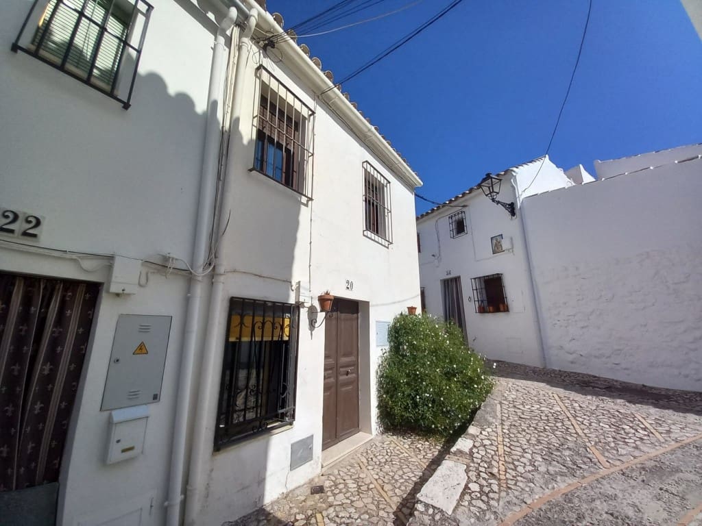 2 soveværelse Byhus til salg i Zuheros - € 115.000 (Ref: 9325809)