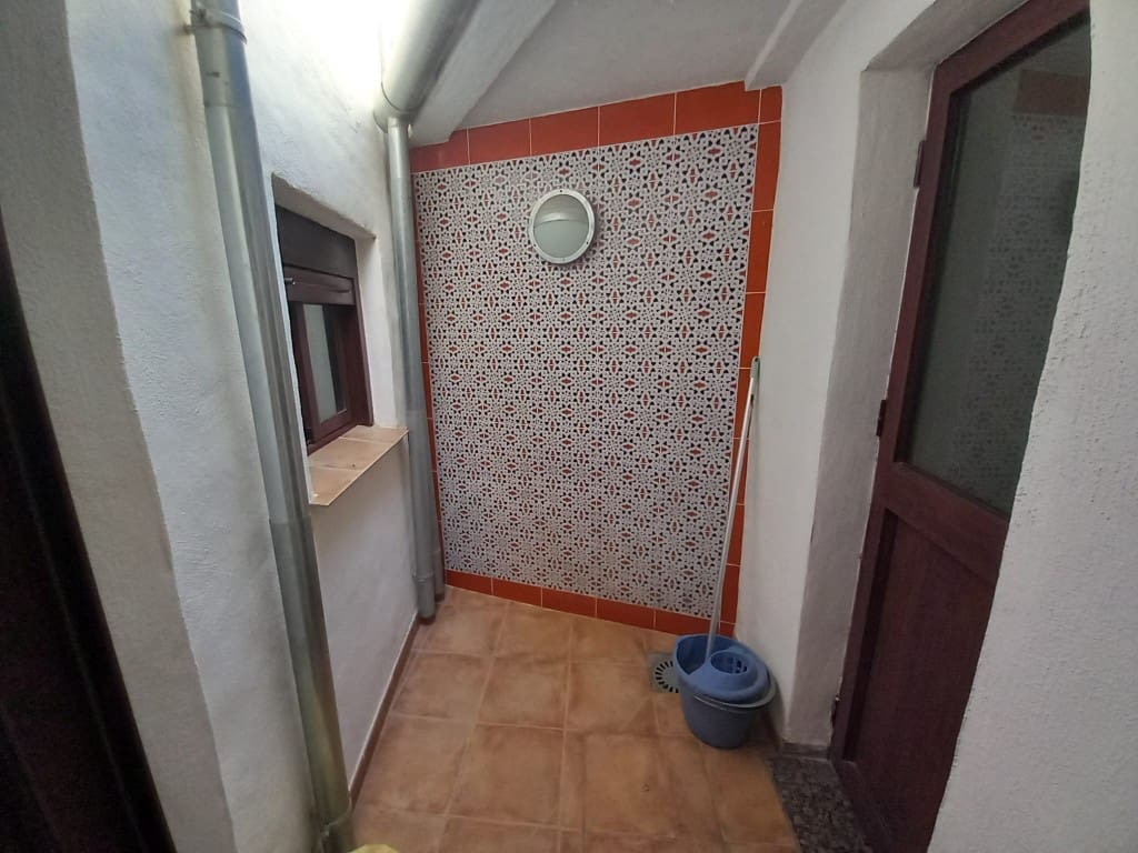 2 soveværelse Byhus til salg i Zuheros - € 115.000 (Ref: 9325809)