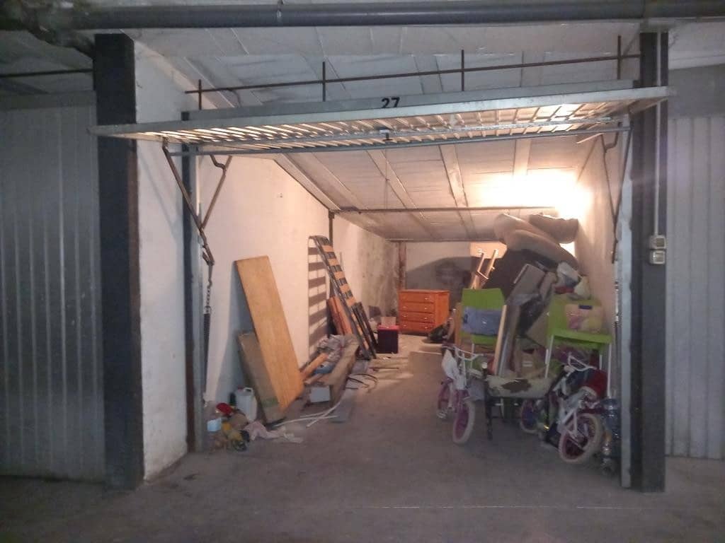 Garage te koop in Martos - € 12.900 (Ref: 9338811)