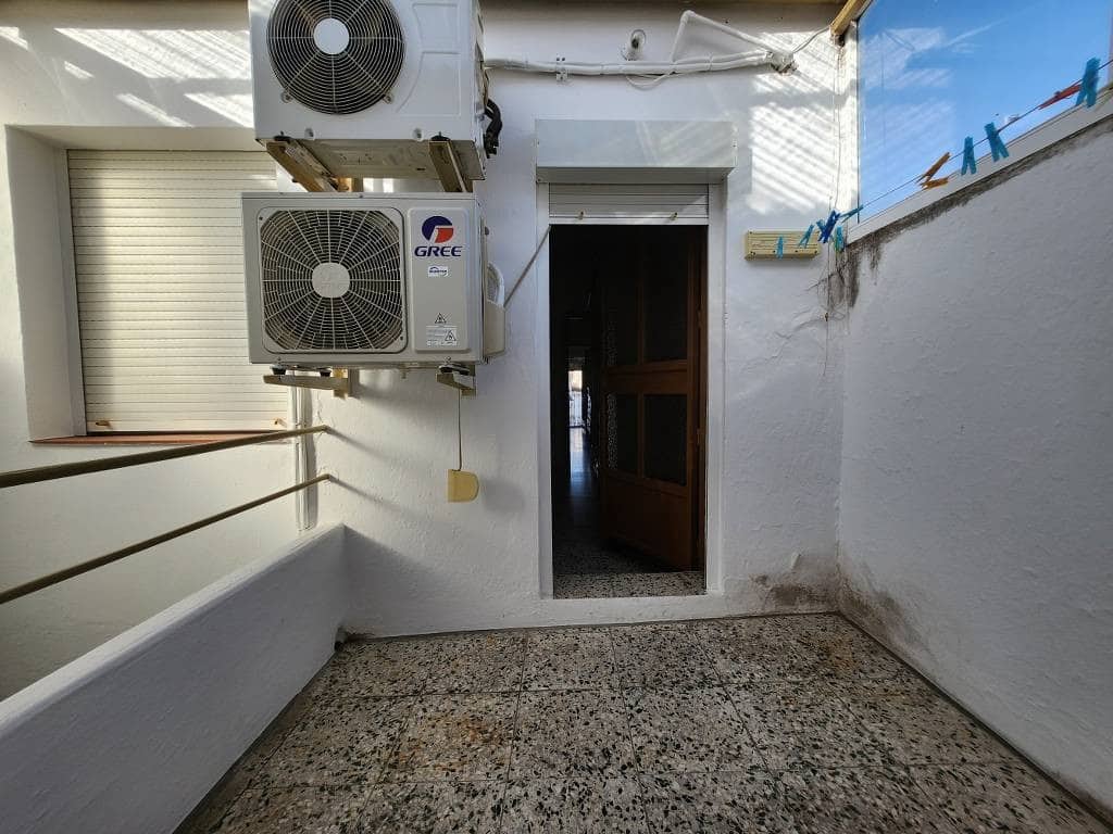 3 soverom Hus til salgs i Cuevas de San Marcos - € 47 000 (Ref: 9341119)