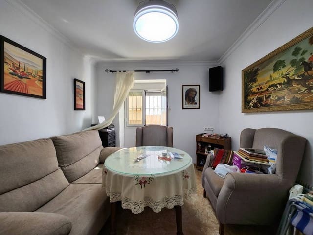 4 quarto Casa em Banda para venda em Cuevas de San Marcos com piscina - 99 000 € (Ref: 9341120)