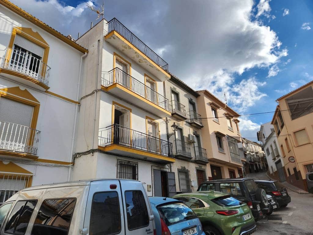 8 quarto Casa em Banda para venda em Cuevas de San Marcos com piscina - 125 000 € (Ref: 9347175)