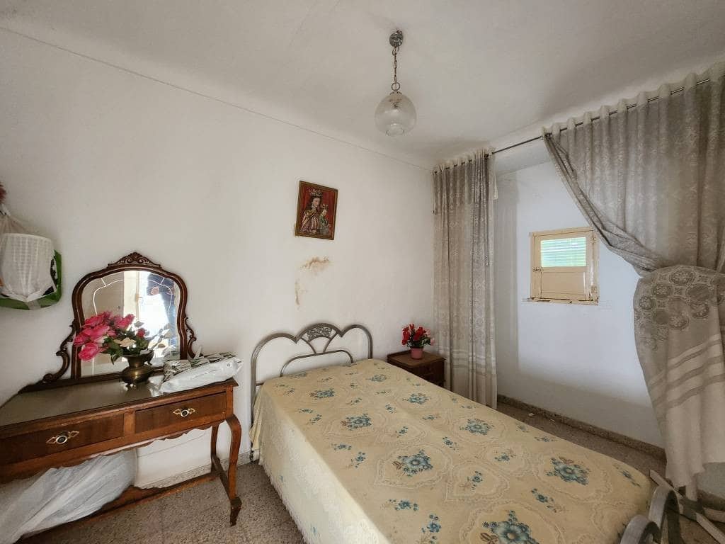 5 sypialnia Dom na sprzedaż w Luque z basenem - 35 000 € (Ref: 9349452)