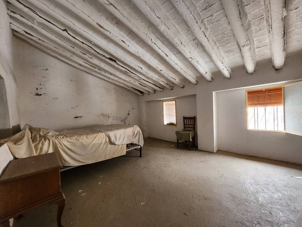 5 sypialnia Dom na sprzedaż w Luque z basenem - 35 000 € (Ref: 9349452)