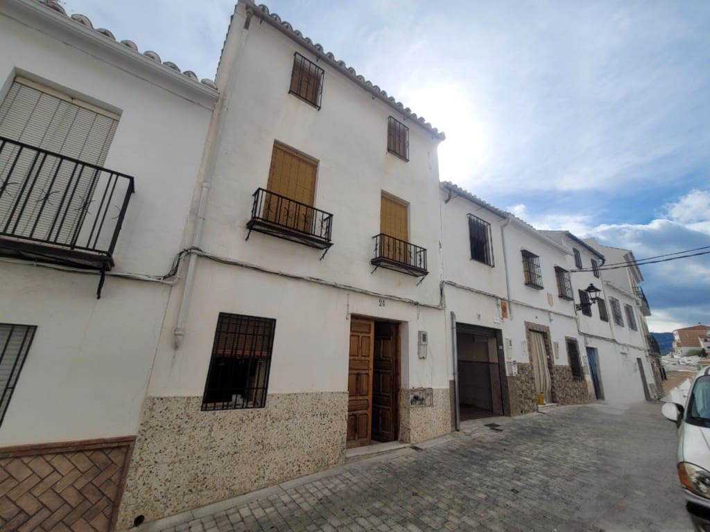 5 sypialnia Dom na sprzedaż w Luque z basenem - 35 000 € (Ref: 9349452)