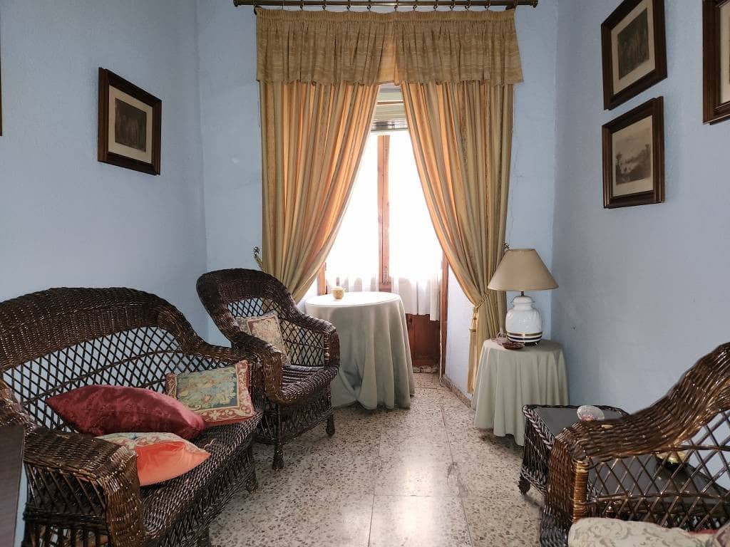 5 soverom Hus til salgs i Luque med svømmebasseng garasje - € 109 000 (Ref: 9353547)