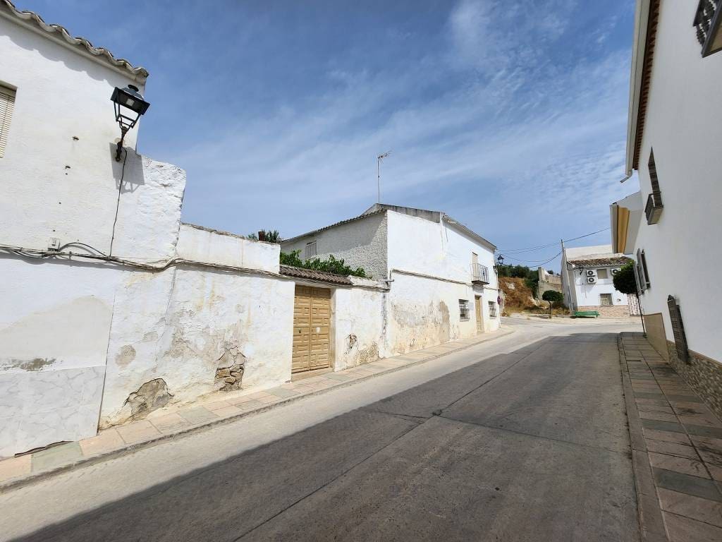 5 makuuhuone Omakotitalo myytävänä paikassa Santiago de Calatrava - 27 000 € (Ref: 9356740)