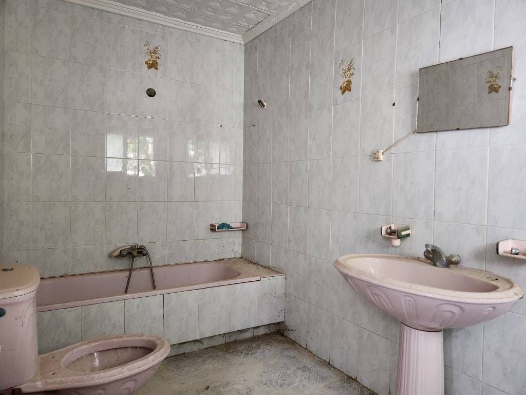 5 makuuhuone Omakotitalo myytävänä paikassa Santiago de Calatrava - 27 000 € (Ref: 9356740)