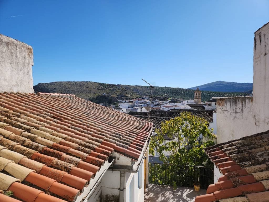 3 soveværelse Byhus til salg i Luque med swimmingpool - € 52.000 (Ref: 9409292)