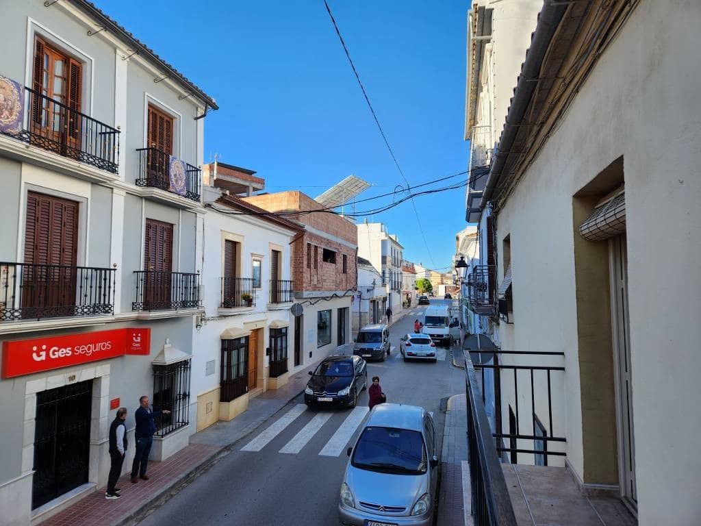 4 soveværelse Byhus til salg i Benameji med swimmingpool - € 89.900 (Ref: 9424464)