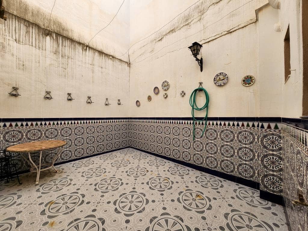 4 soveværelse Byhus til salg i Benameji med swimmingpool - € 89.900 (Ref: 9424464)