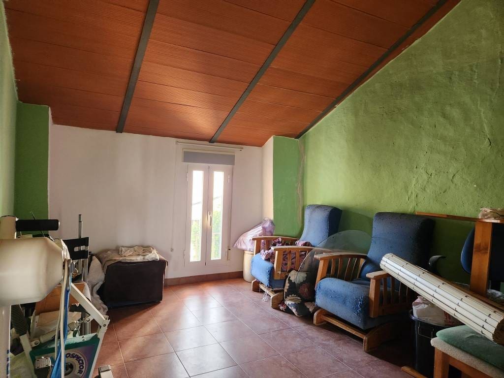 5 bedroom Townhouse for sale in Rute with pool - € 68,000 (Ref: 9427122)