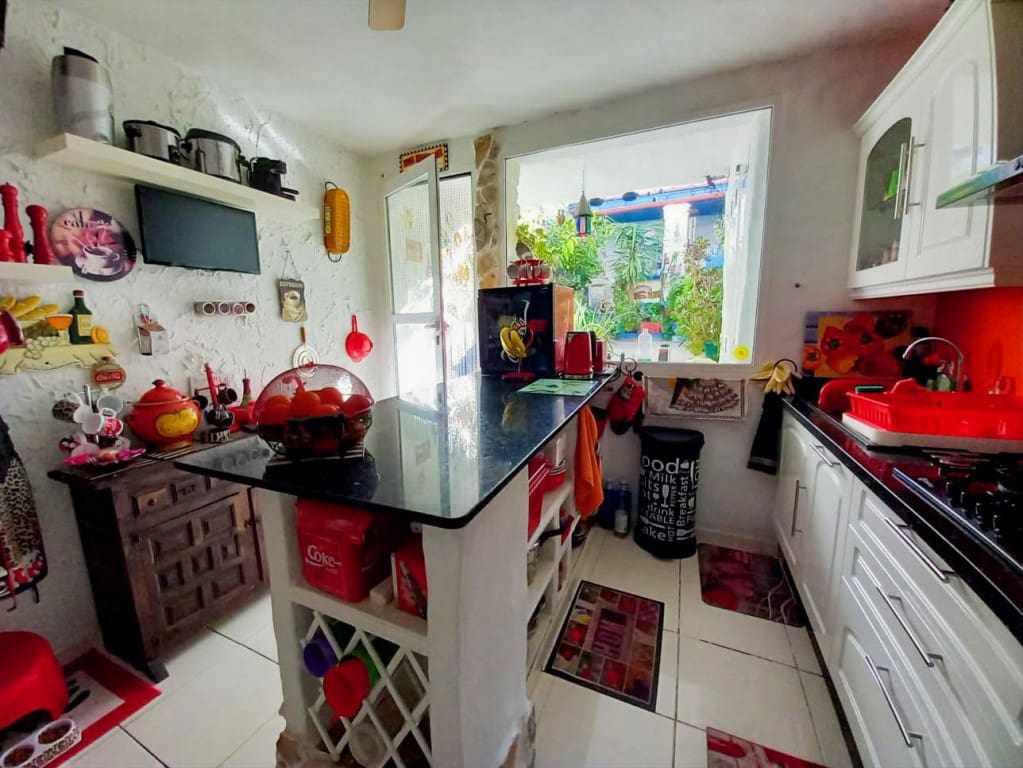 3 soverom Hus til salgs i Castillo de Locubin med svømmebasseng - € 110 000 (Ref: 9428764)