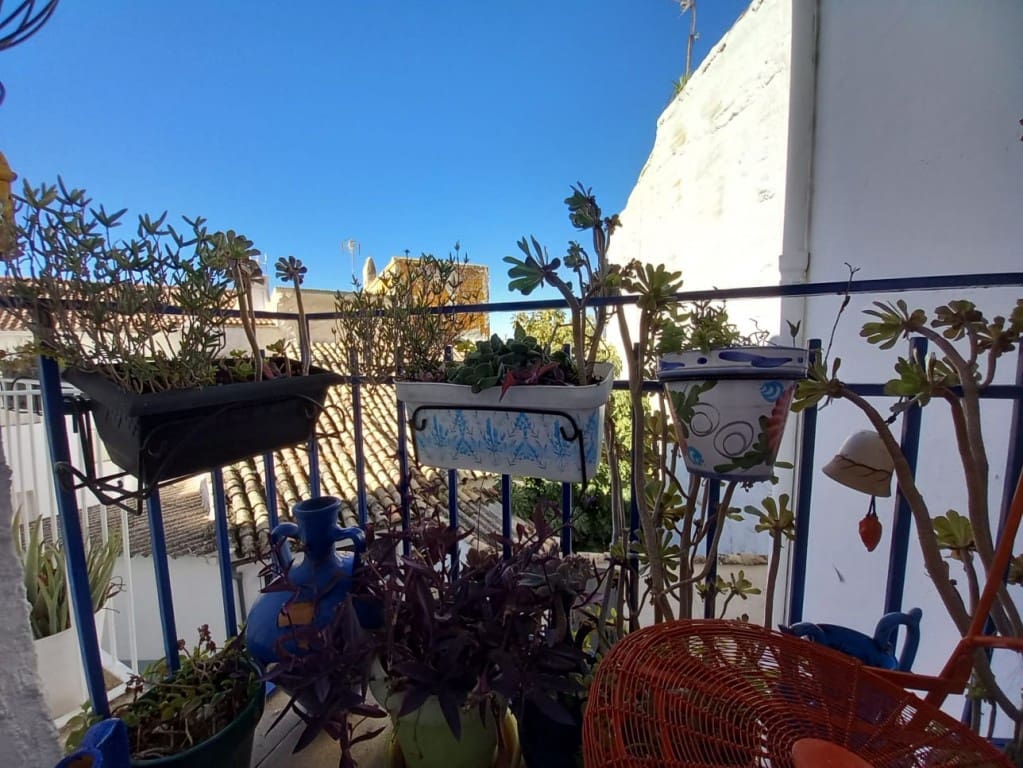 3 soverom Hus til salgs i Castillo de Locubin med svømmebasseng - € 110 000 (Ref: 9428764)