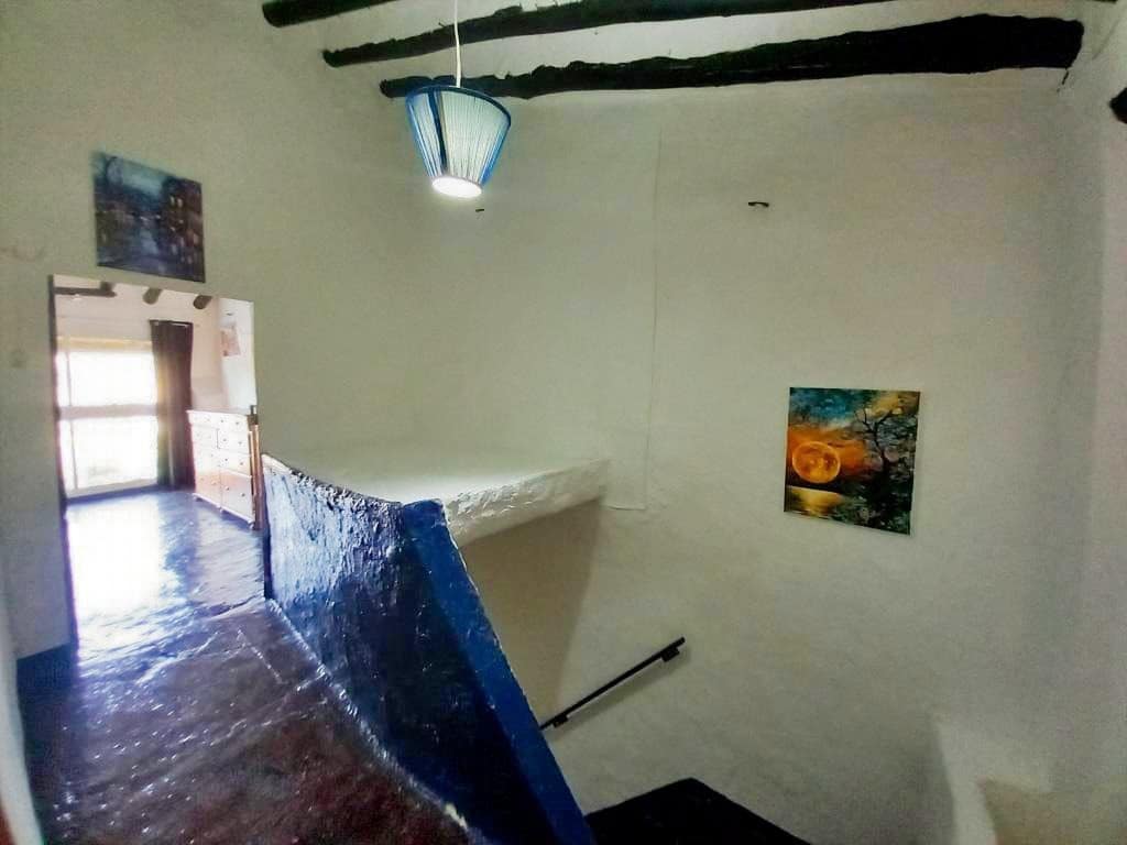 3 soverom Hus til salgs i Castillo de Locubin med svømmebasseng - € 42 000 (Ref: 9431937)