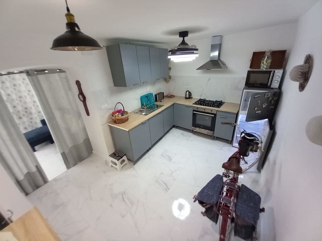 3 sovrum Hus till salu i Martos med pool - 58 000 € (Ref: 9436137)