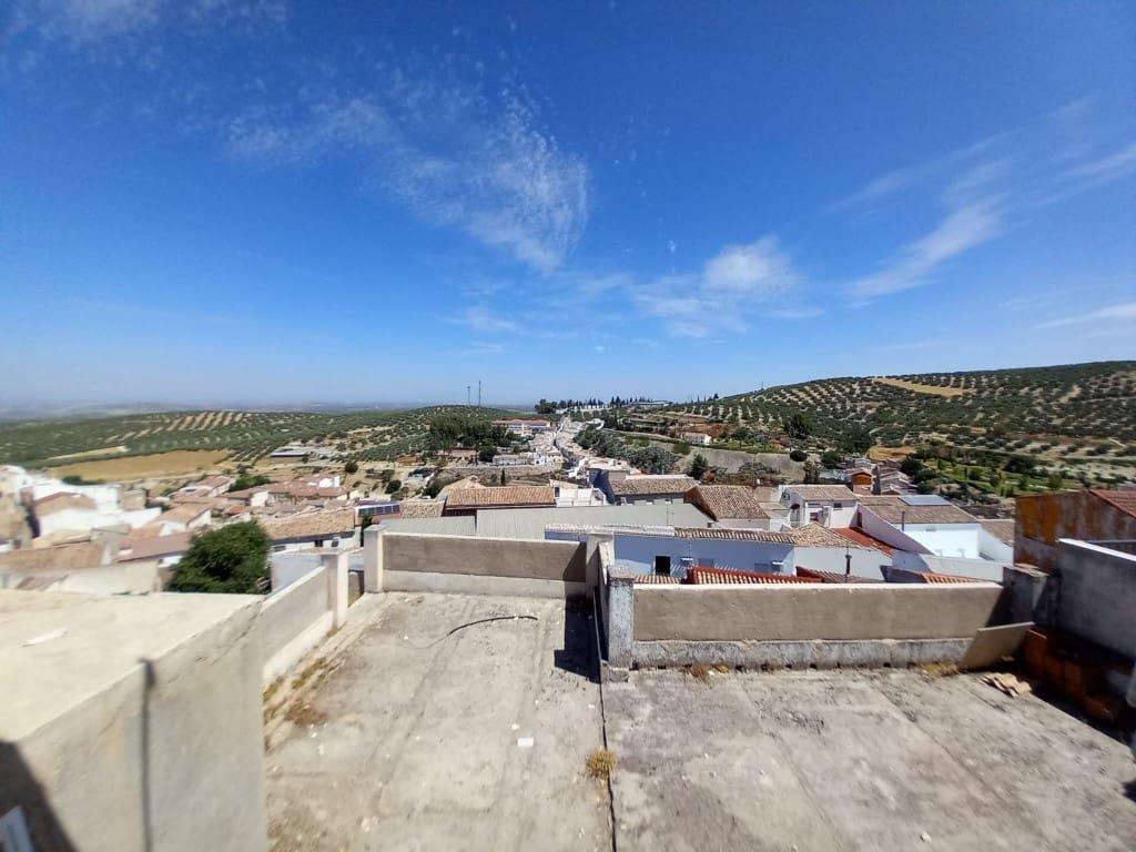 3 sovrum Hus till salu i Martos med pool - 58 000 € (Ref: 9436137)